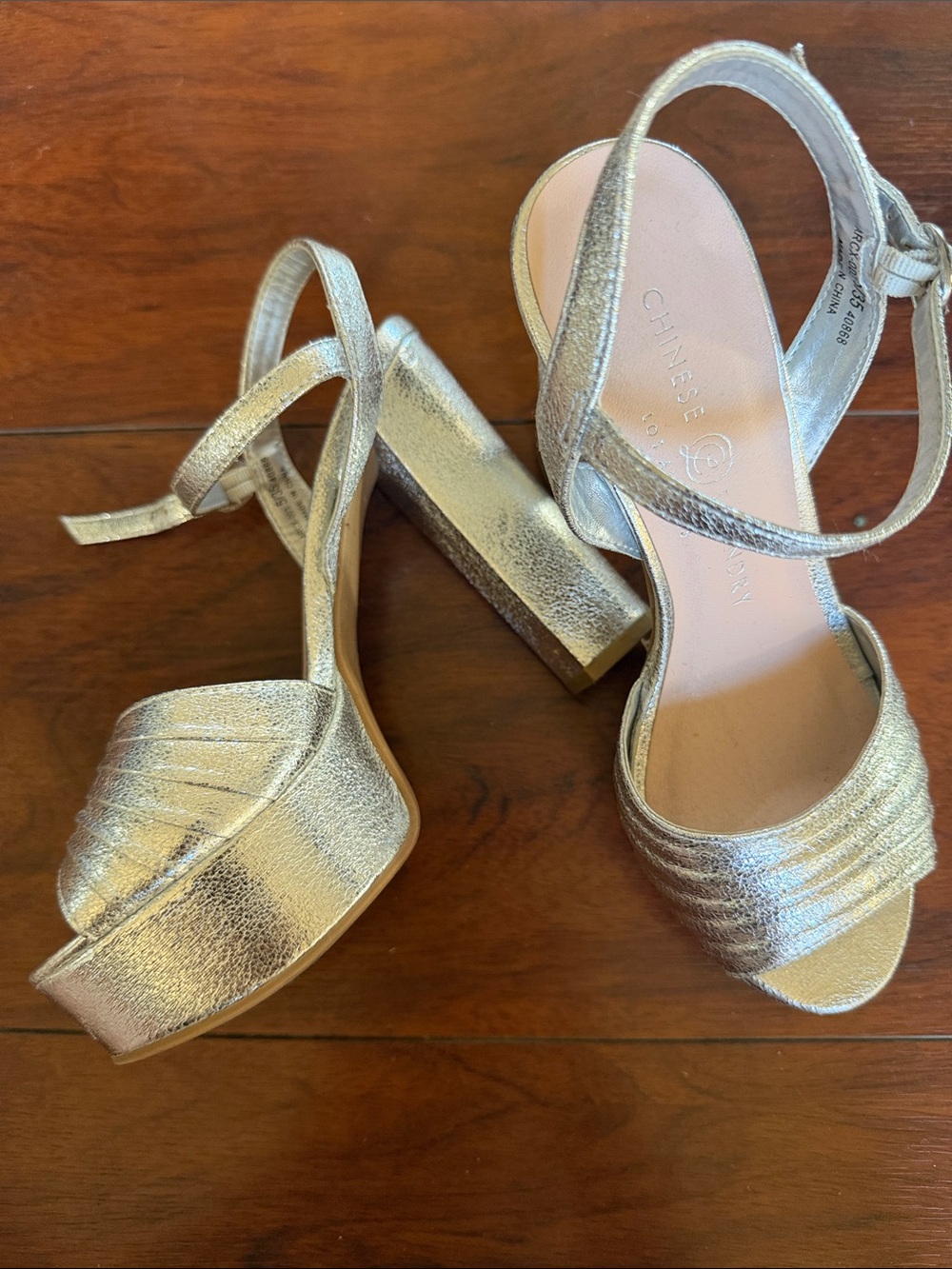 Chinese Laundry Silver Metallic Block Heel Sandals Size 5